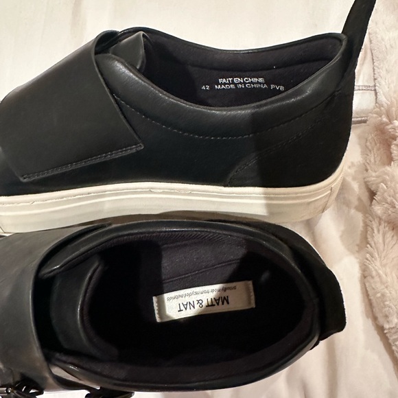 Matt & Nat Sneakers - Picture 5 of 8